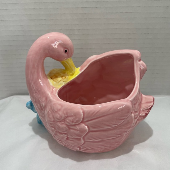 Vintage Nancy Pew Giftwares Japan 8207 Baby Nursery Planter Stork Baby 2 Bears - Picture 3 of 8